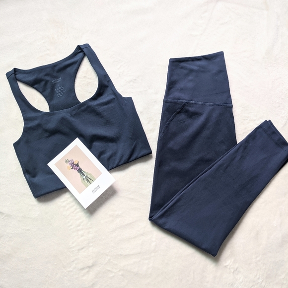 SOLD Girlfriend Collective set Paloma bra leggings - Picture 2 of 6